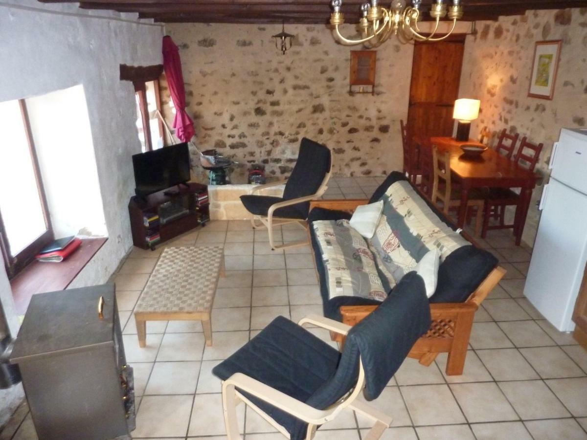 La Metairie Διαμέρισμα Parthenay Εξωτερικό φωτογραφία